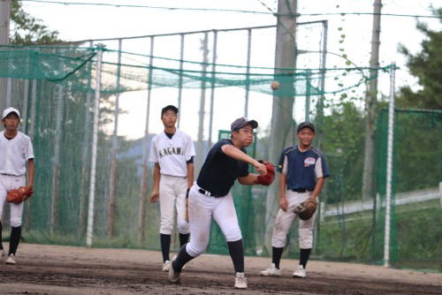 8�����K���i3