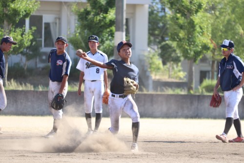 8�����K���i9