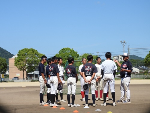 8�����K���i4