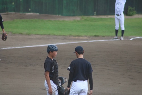 ���K���i9